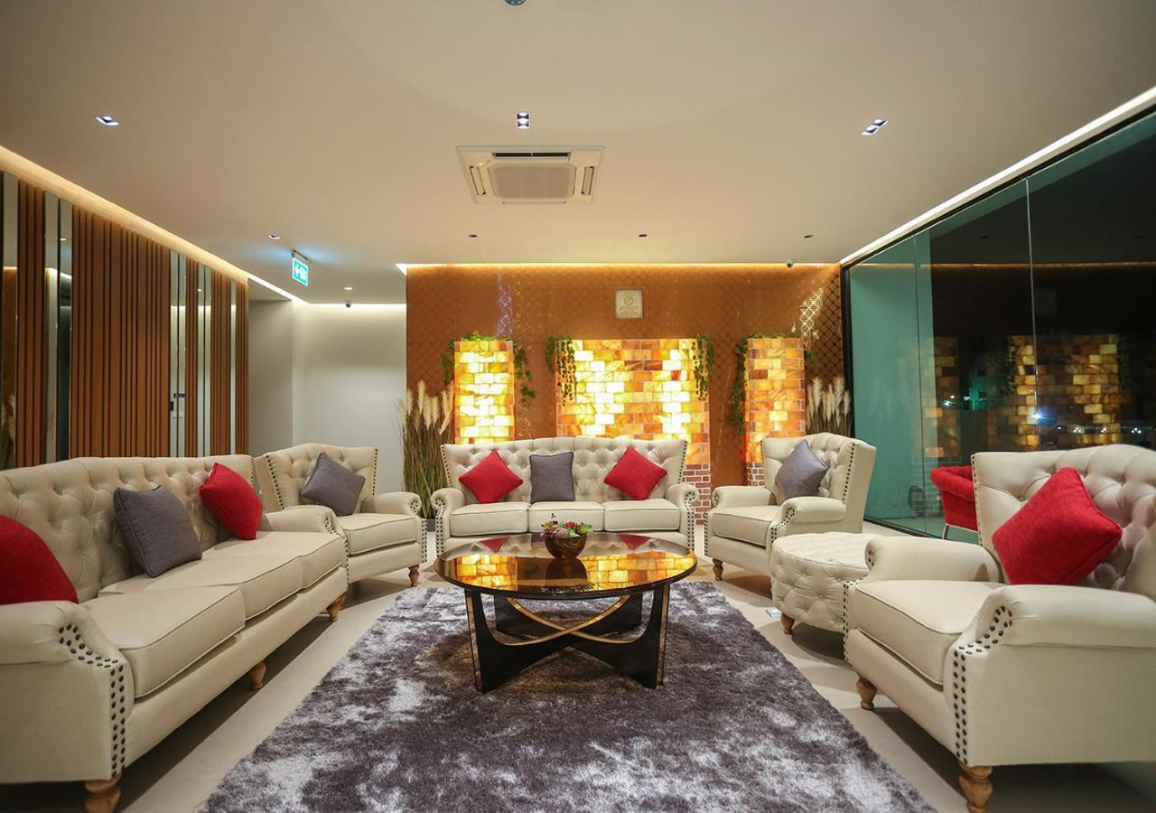 Hotel Fuse Rayong Exteriör bild